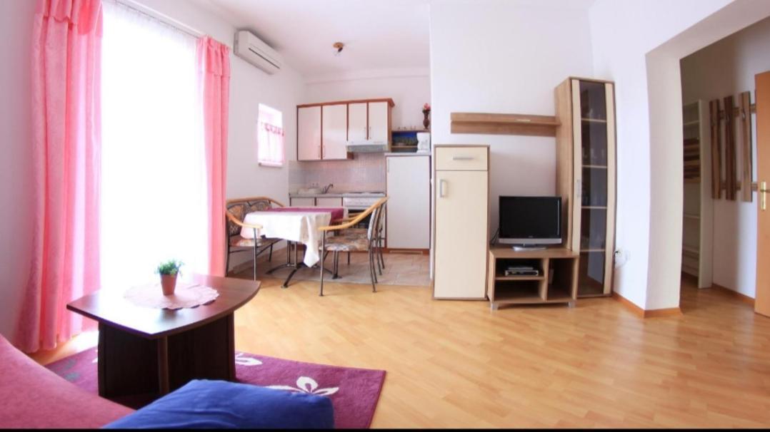 Dominka Appartement *